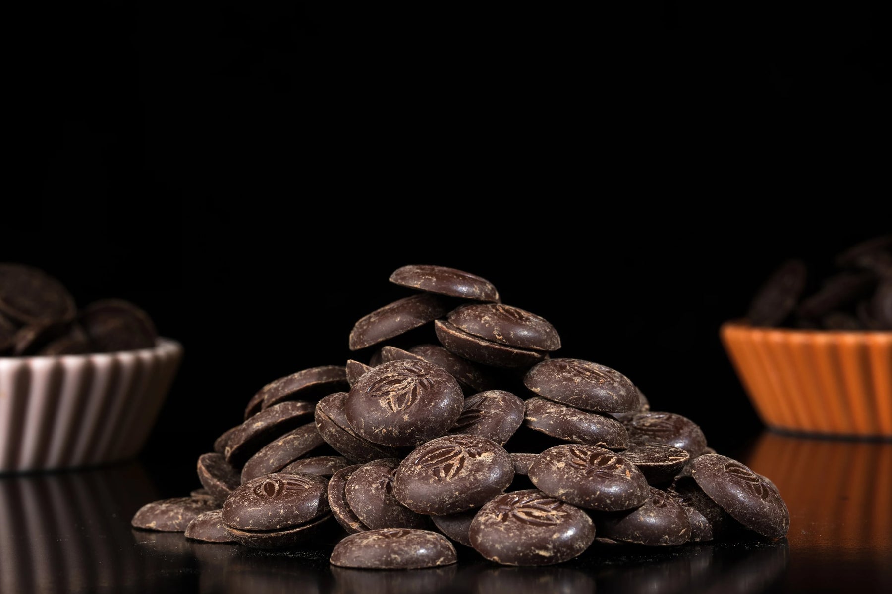 Nahaufnahme von Moruga Kakaomasse-Drops